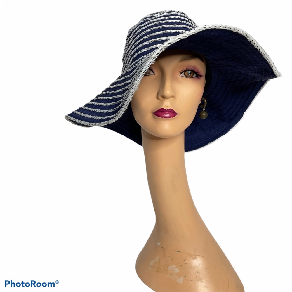 Floppy Hat Navy Blue Stripe Lining OS